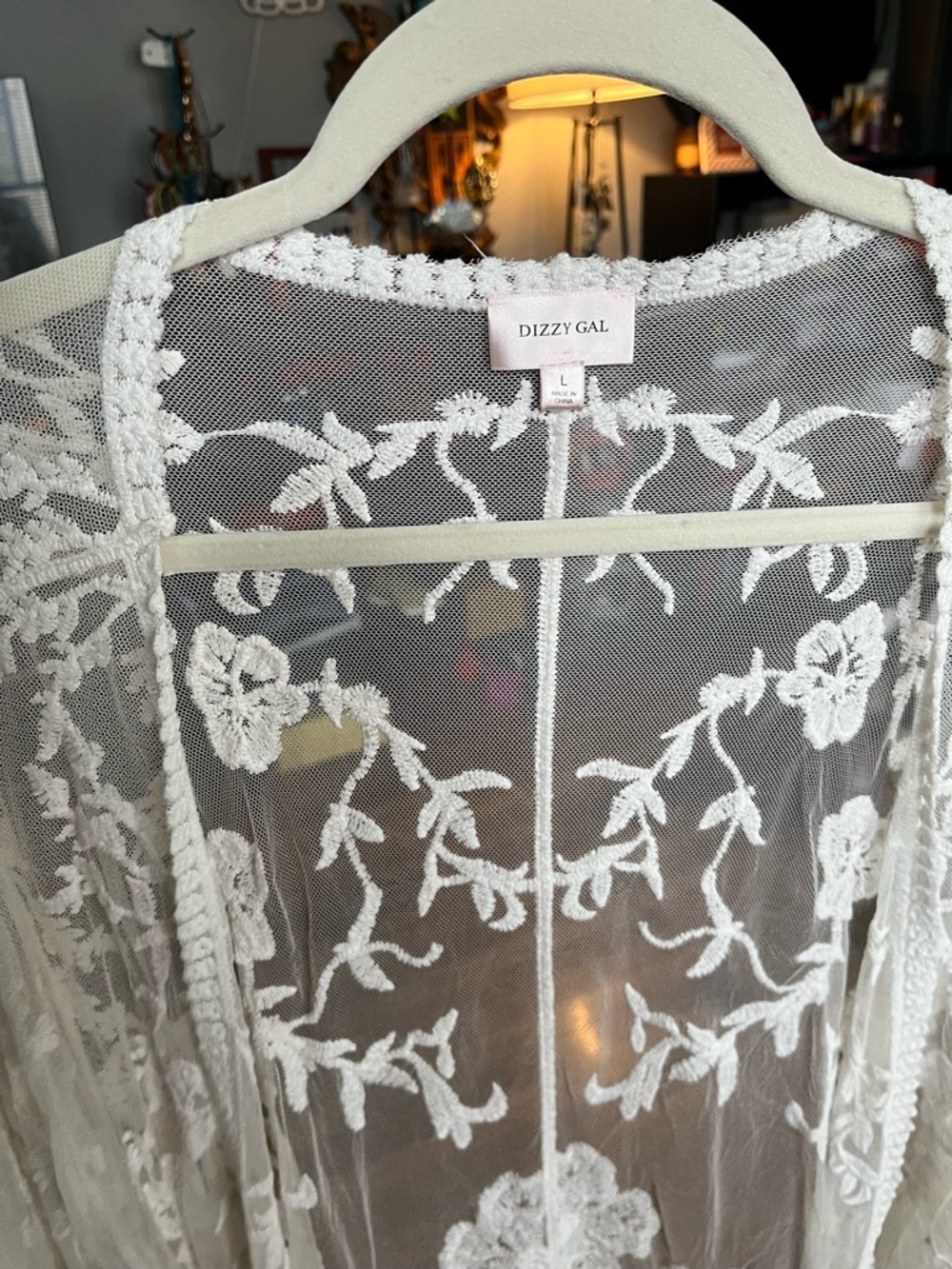 Dizzy Gal Cream Lace Sheer Embroidered Kimono - Picture 2 of 8